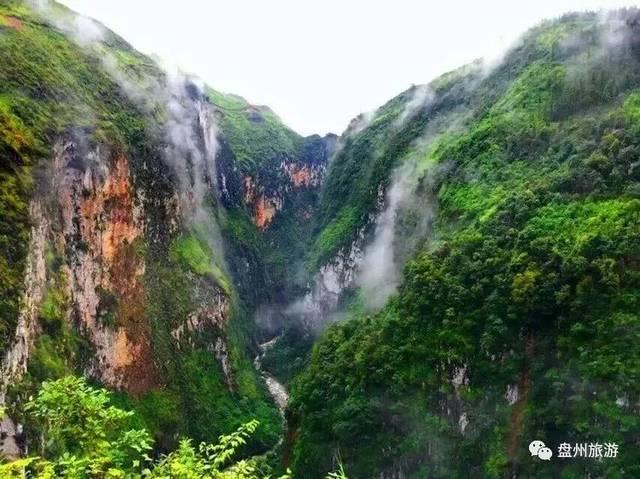 拉文遭遇90度崴脚离场!怒摔毛巾泄愤 复出第7战便再次受伤太惨